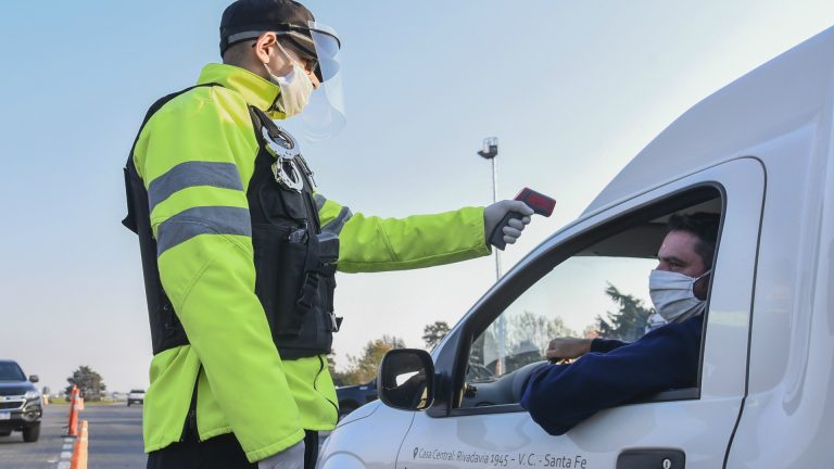 Photo of La Provincia anunció restricciones para quienes visiten zonas en cuarentena