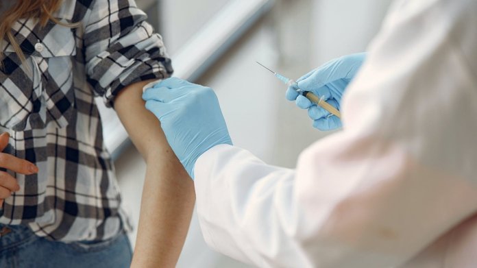 Photo of Voluntarios argentinos “toleraron” la vacuna de Pfizer y BioNTech