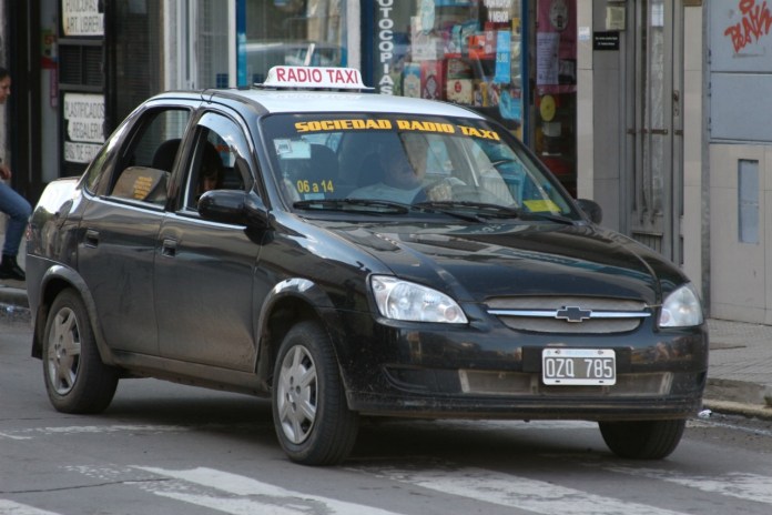 Photo of Taxistas alertaron que se terminó el contrato con el sistema de botón de pánico