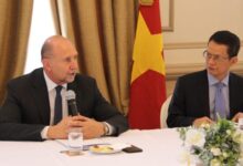 Photo of Perotti destacó la relación comercial entre Santa Fe y Vietnam