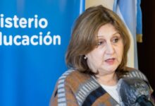 Photo of Renunció la ministra de Educación, Adriana Cantero