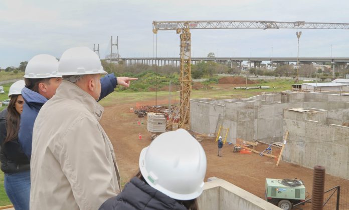 Photo of Acueducto Gran Rosario: Perotti recorrió la ampliación de la planta potabilizadora de ASSA