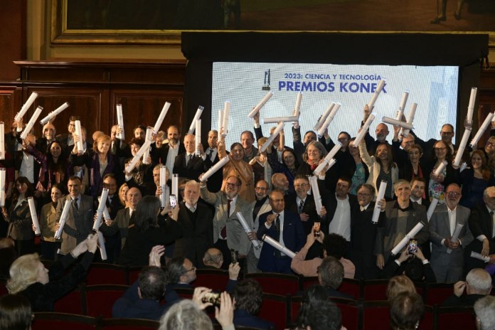 Photo of La ciencia santafesina fue reconocida en los Premios Konex