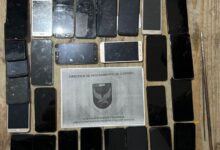 Photo of Provincia incautó 26 teléfonos celulares en una requisa en Coronda