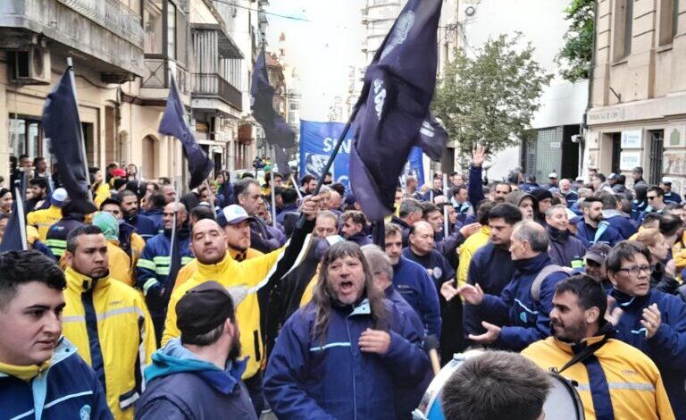 Photo of Movilización de trabajadores del Correo por ola de despidos