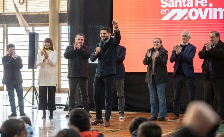 Photo of Pullaro: “Santa Fe en Movimiento tiene que ver con los valores que queremos para la Provincia”