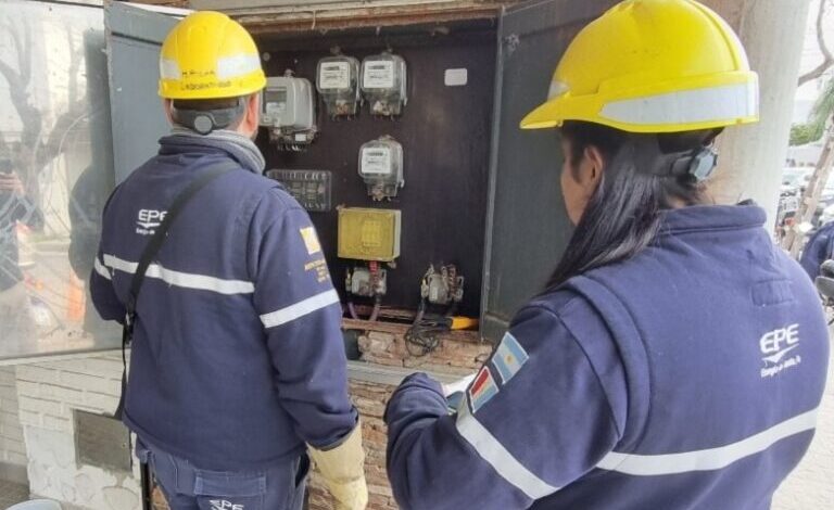 Photo of La EPE avanza en la instalación de telemedidores en grandes usuarios