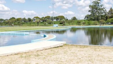 Photo of Se instaló una bomba centrífuga en el parque del Sur para la limpieza y mantenimiento del piletón grande